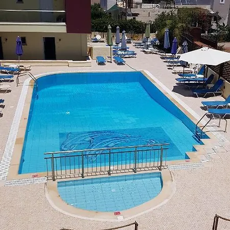 Hotel Alexandros 3*
