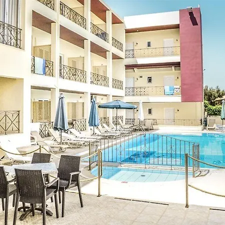 Alexandros Hotel