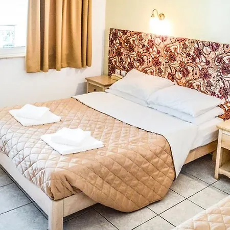 Hotel Alexandros Sissi